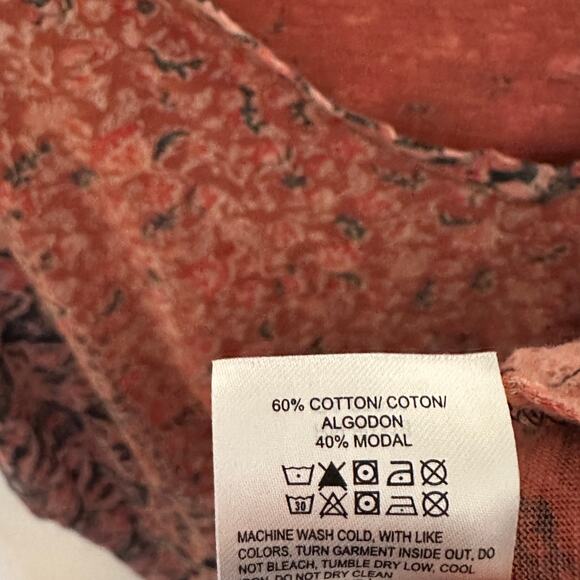 Lucky Brand Floral Tee Womens Size 1X Salmon V-Neck Modal Cotton Boho Knit Top - Picture 5 of 7